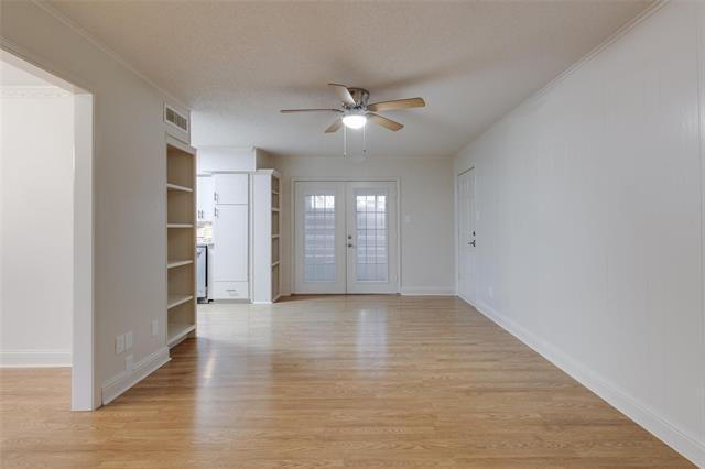 Building Photo - 4705 Skillman St