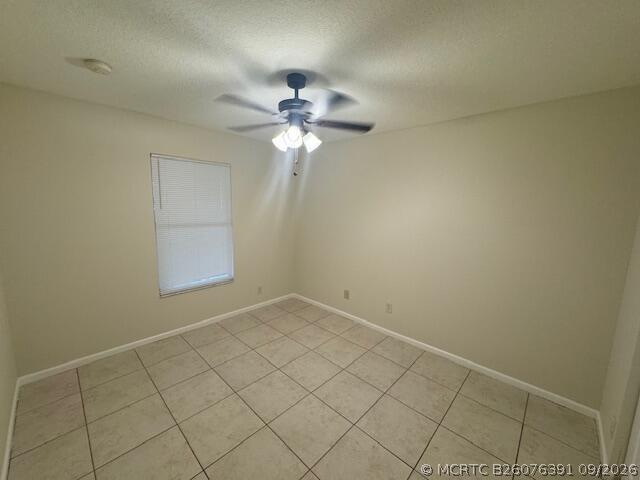 Building Photo - 1568 Hawthorne Pl