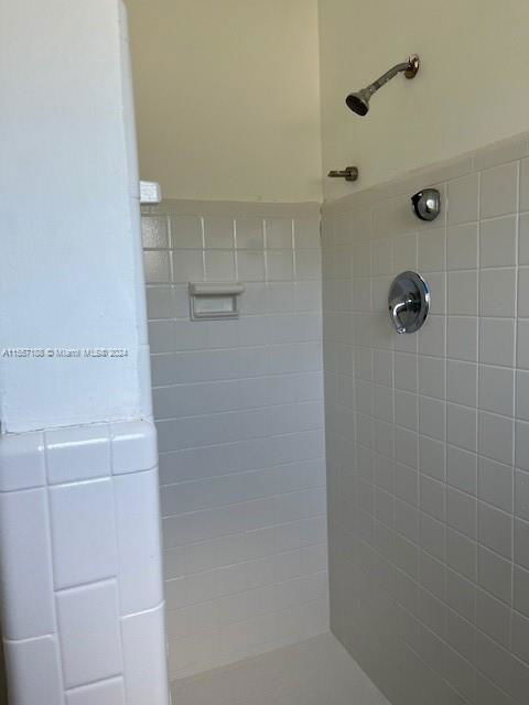 Building Photo - Federal Highway, Miami, FL 33129 - 3 BR 2 ...