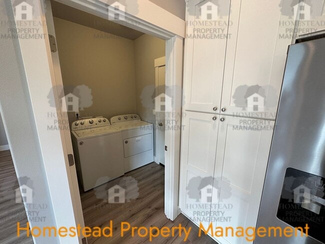 Building Photo - Happy Holidays from Homestead! Get 50% off one month of rent!