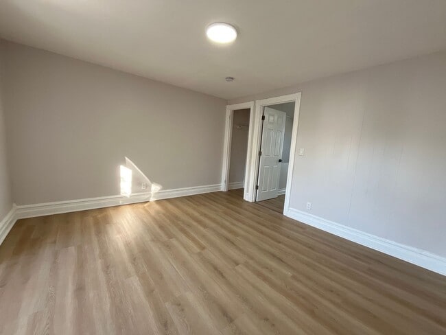 Building Photo - Completely renovated Allentown home offering the feel of brand-new construction