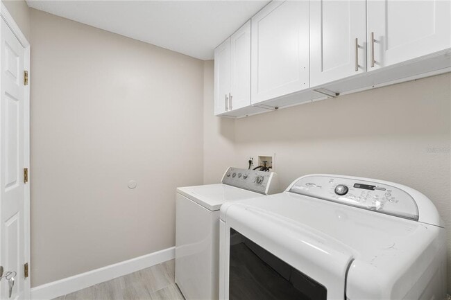 Building Photo - 12429 Holly Jane Ct