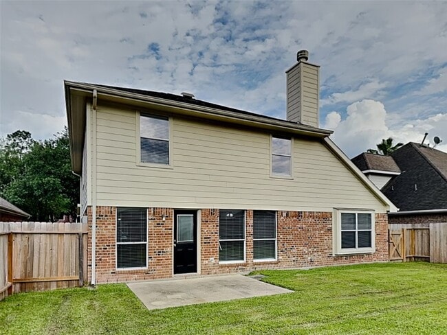 Building Photo - 26881 Armor Oaks Dr