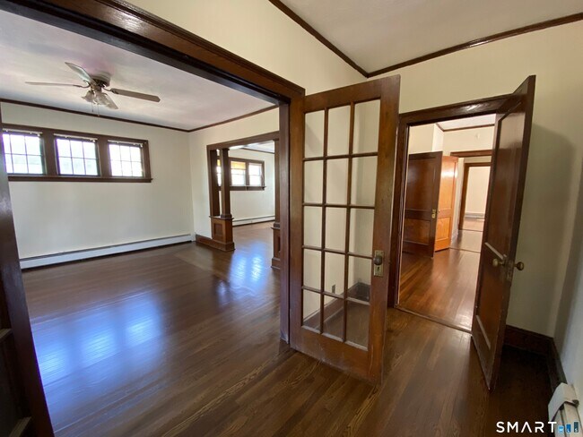 Building Photo - 22-24-24 Kimball Dr