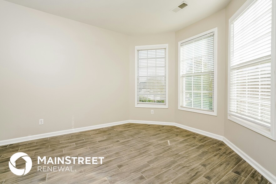Building Photo - 3055 Highgreen Trail