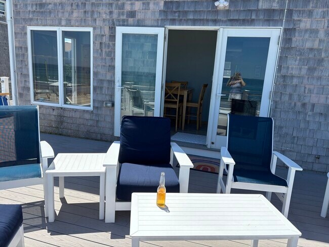 Building Photo - 1 East St