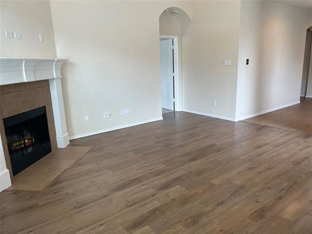 Building Photo - 1013 Camp Verde Dr