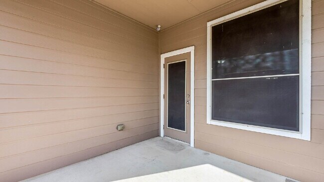 Building Photo - 209 Ranch House Rd