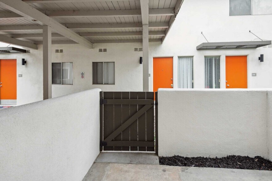 Building Photo - 15743 Francisquito Ave