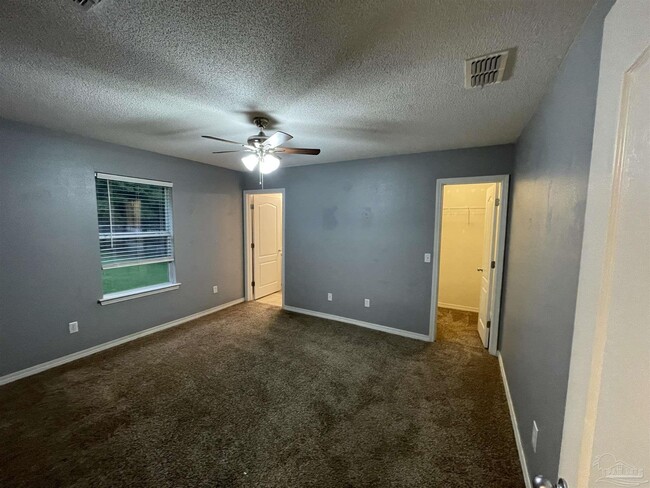 Building Photo - 10485 Senegal Dr