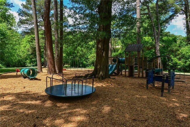 Building Photo - 48 25th St NW