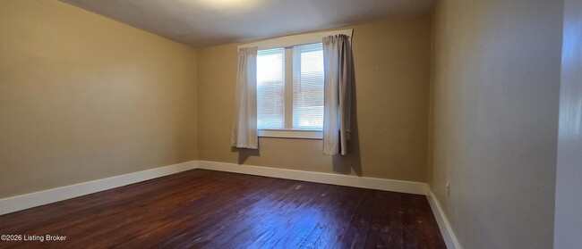 Building Photo - 3814 Taylorsville Rd