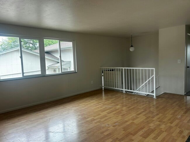 Building Photo - 9052 W Washburn Pl