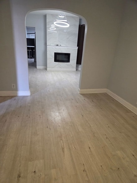 Building Photo - 6615 S Bishop St