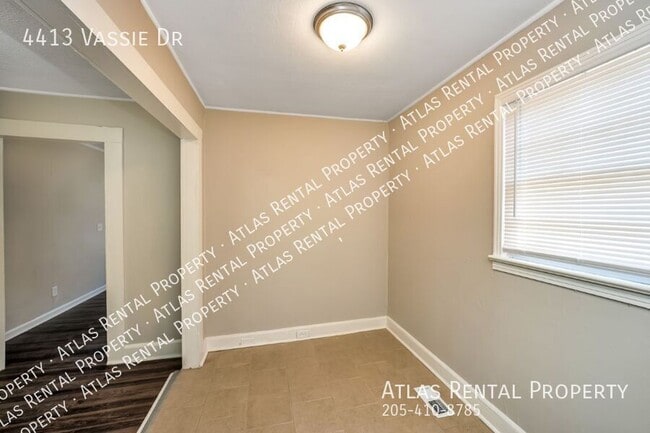 Building Photo - 4413 Vassie Dr