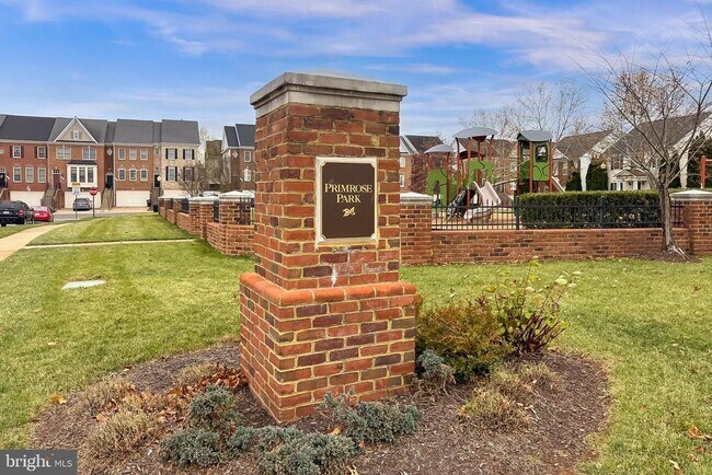 Building Photo - 6913 Stanwick Square