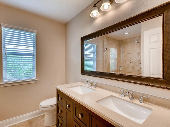 Building Photo - 10217 Medinah Greens Dr