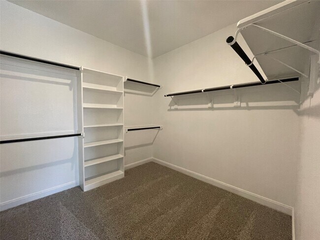 Building Photo - 17706 Sea Rosemary Ct