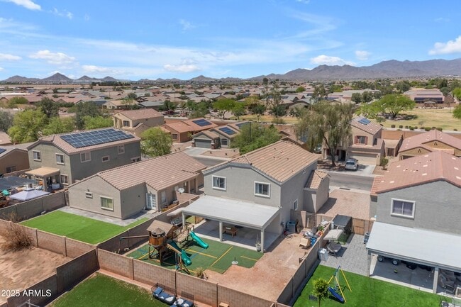 Building Photo - 23693 Grove St