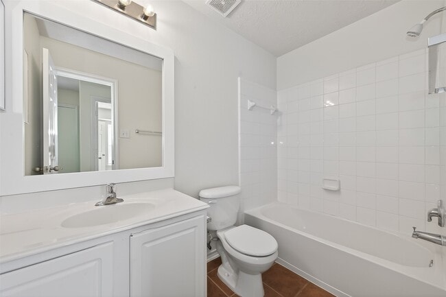 Building Photo - 25222 Boulder Bend Ln