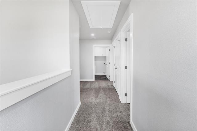 Building Photo - 576 Highview Ct