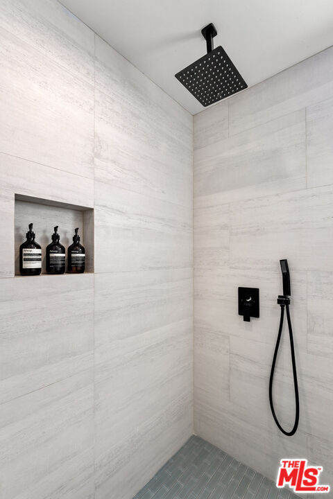 Building Photo - 21715 Rambla Vista