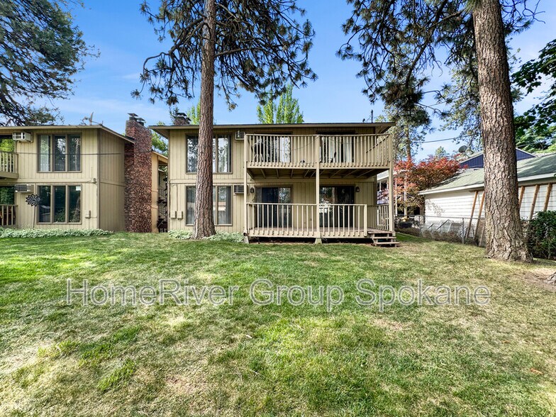 Building Photo - 1227 E 29th Ave