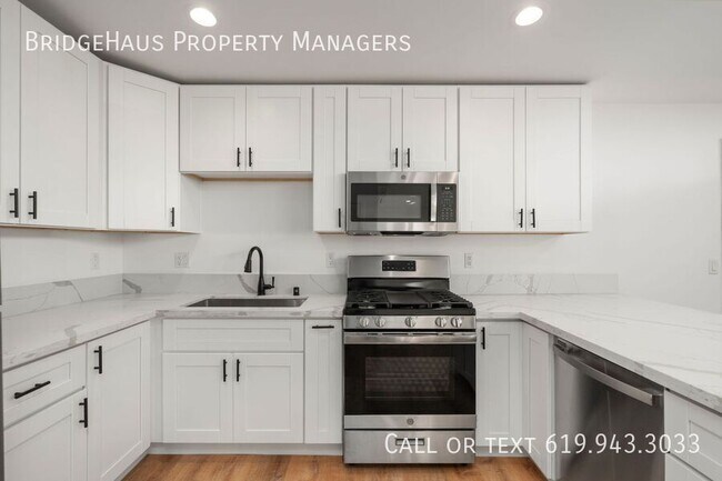Building Photo - 4161 Clairemont Mesa Blvd