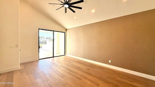 Building Photo - 8133 E Cortez Dr