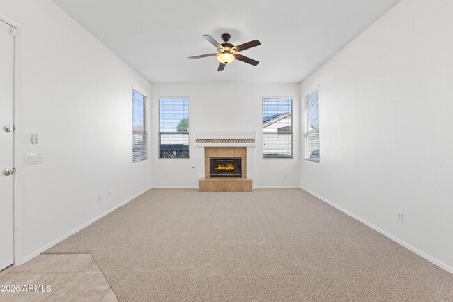 Building Photo - 6586 W Oraibi Dr