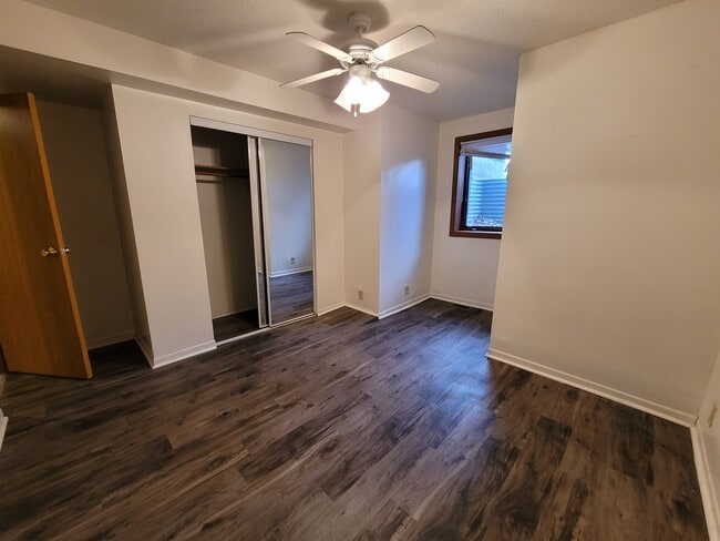 Building Photo - 1910 Feronia Ave