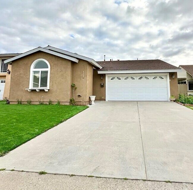 Building Photo - 4162 Fireside Cir