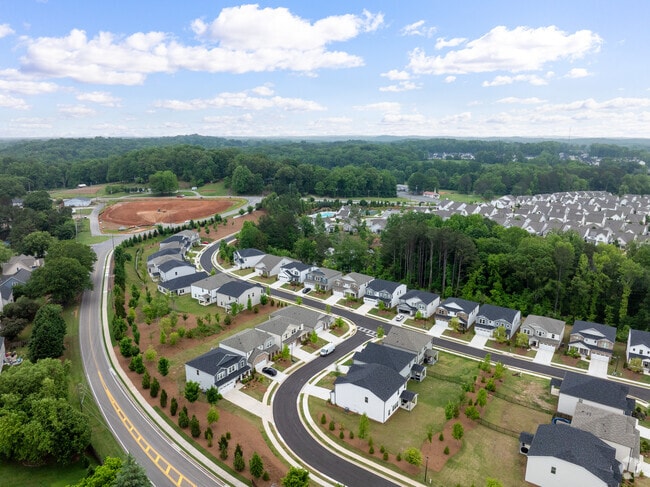 Aerial Photo - Meadows at Idylwilde
