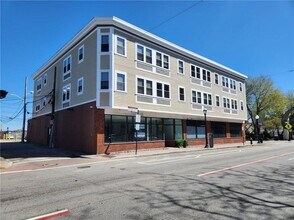 Building Photo - 55 Bradford St
