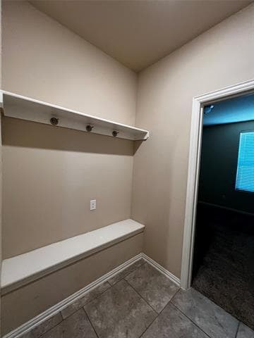 Building Photo - 803 Valor Ct
