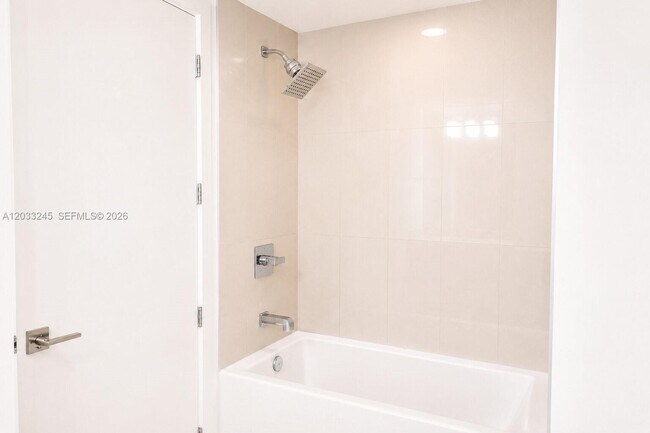 Building Photo - 5300 Paseo Blvd