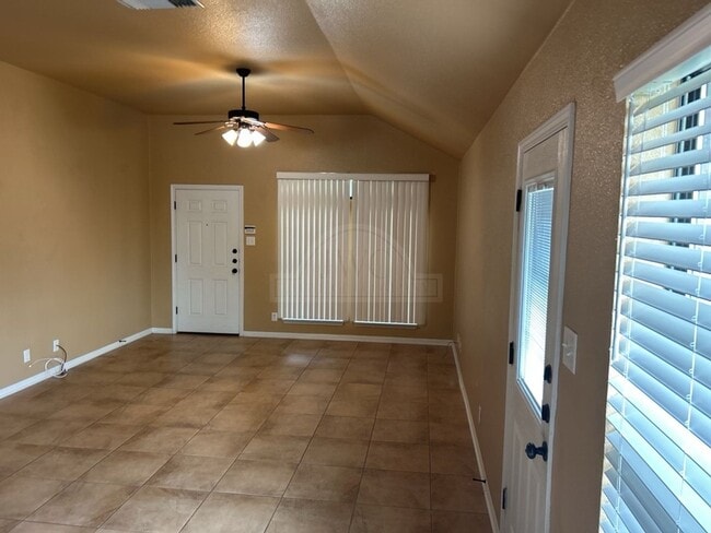 Building Photo - 5508 Aquarius Dr