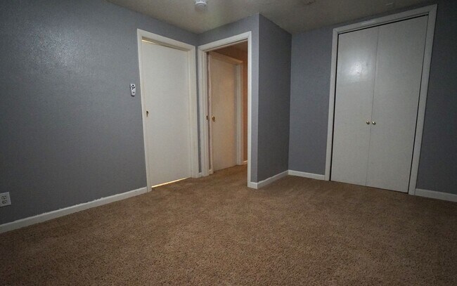 Building Photo - 301 Berwick Ave