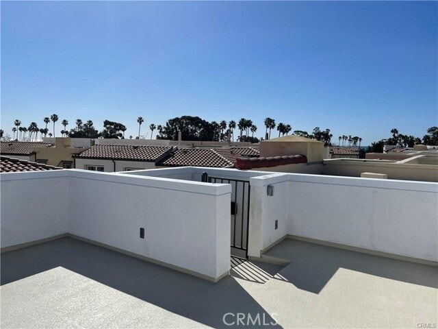 Building Photo - 3327 Doheny Way