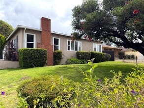 Building Photo - 3082 Thurin Ave