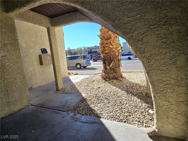 Building Photo - 5340 Retablo Ave