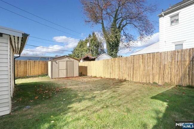 Building Photo - 7-09-9 Campbell Rd