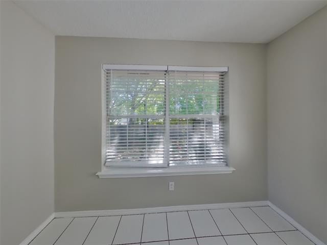 Building Photo - 1008 Brittany Dr