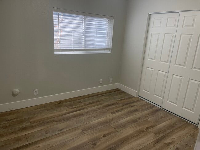 Building Photo - 1564 N 250 W
