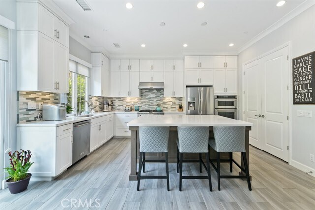 Building Photo - 58 Stetson