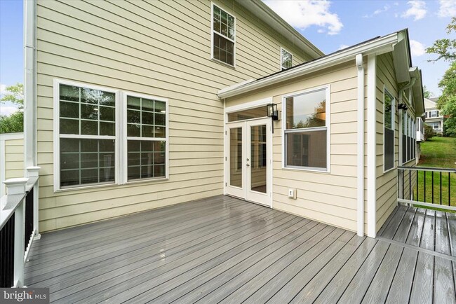 Building Photo - 8901 Hargrove Ct