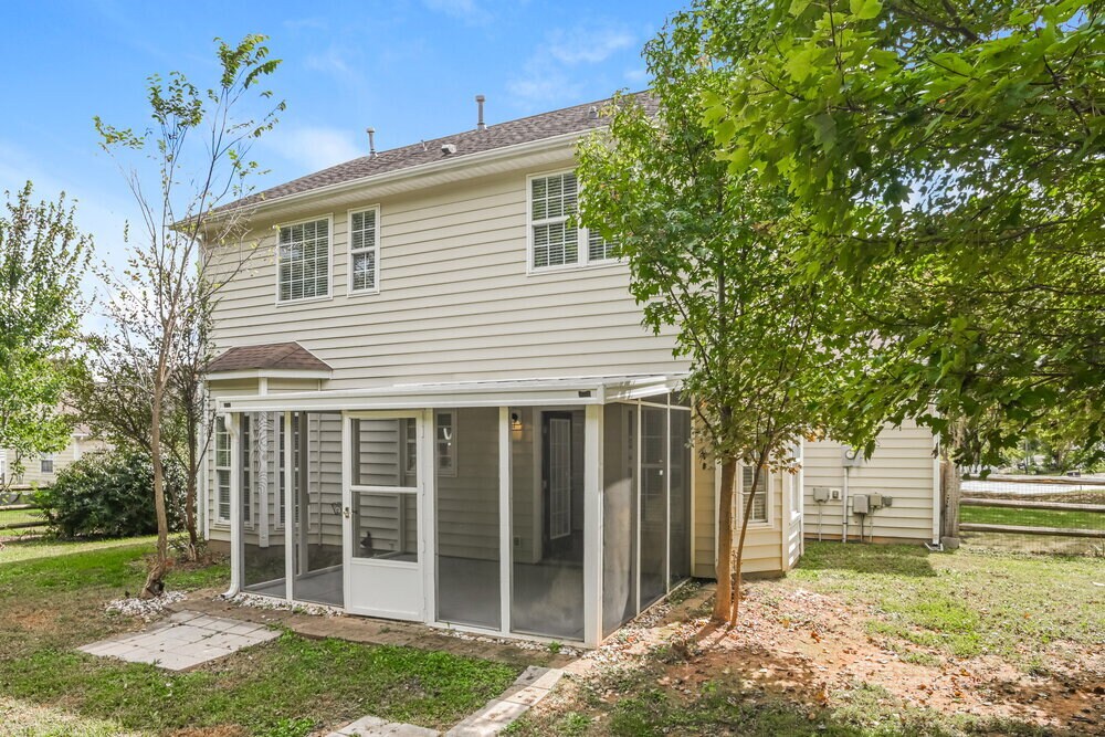 Building Photo - 12411 Cumberland Crest Dr