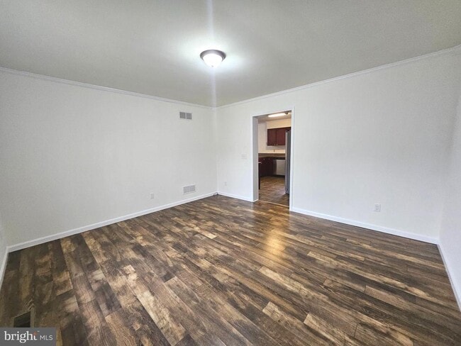 Building Photo - 873 Skeeter Neck Rd