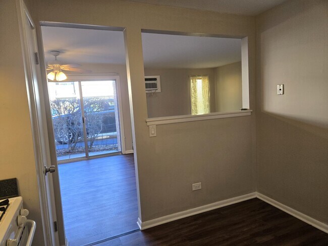 Building Photo - 4712 W 107th St