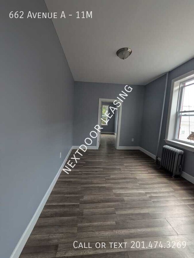 Building Photo - 662 Avenue A